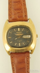 Seiko 19J day-date automatic wrist watch, YGF & SS case, gold Thunderbird car logo