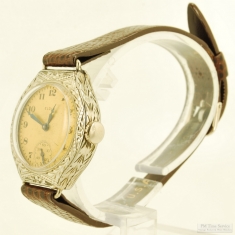 Elgin 7J grade 430 ladies' wrist watch #28259268, lovely WGF hinged round engraved case