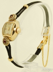 Pilgrim (Swiss) 17J ladies' wrist watch, custom finished YGF & SS oval smooth polish case