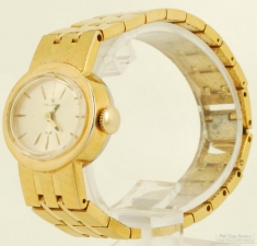 Helbros 15J ladies' wrist watch, heavy YBM & SS wide oval case, matching bracelet-style band