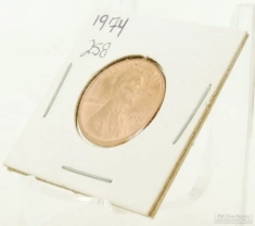 1974 Lincoln Head Memorial $0.01 (one cent penny) US coin, circulated, "Fine" condition