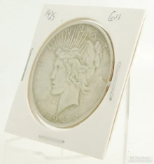 1925 Peace Dollar $1.00 US Coin, circulated, "Good" condition