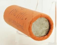 Unmarked bank $10 roll of US $0.25 (twenty five cent) 1776-1976-D Washington quarters