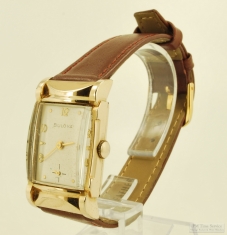 Bulova 21J grade 7AA L3 wrist watch, impressive YGF rectangular case with arc-shaped extended lugs