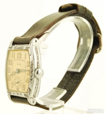 Elaine 6J adj. 2p wrist watch #1027, heavy rectangular WBM chrome case with engraved bezel, boxed