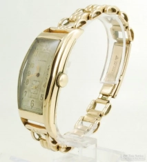 Longines 17J grade 8LN wrist watch #7502723, distinctive long YGF rectangular curved case, with box
