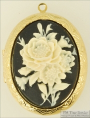 Large oval locket with cameo recess, in a variety of finishing options