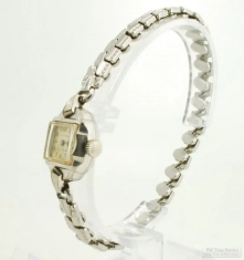 Gruen 17J Precision grade 220 ladies' wrist watch, elaborate WBM & SS oval case with sculpted bezel