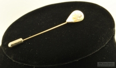 Cloisonne flower vintage stick pin, teardrop-shaped base, matching YBM pin stopper