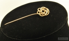 YGF spiral vintage stick pin, handsome spiral design of interwoven strands, gold-plated pin stopper