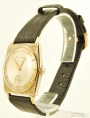 Bulova 17J grade 11AL wrist watch, extra-thin YGF fancy rectangular case