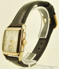 Elgin 17J grade 524 wrist watch #36725891, distinctive YGF rectangular Elgin case with extended lugs