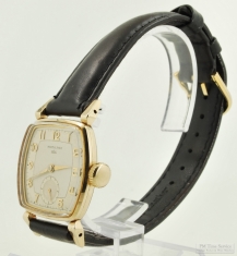 Hamilton 17J adj. grade 747 wrist watch #Y354584, YGF Hamilton "Beldon" model square case