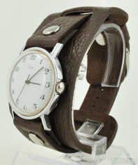 Timex 0J wrist watch, classic chrome WBM & SS round case, new brown 2-piece full leather band