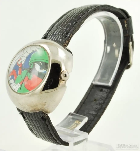 PMW1233: Warner Bros Studio quartz Marvin the Martian wrist  display picture 2
