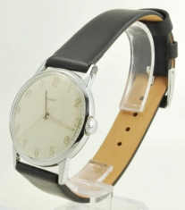 Timex 0J wrist watch, sleek WBM chrome & SS round case with a narrow tapered bezel