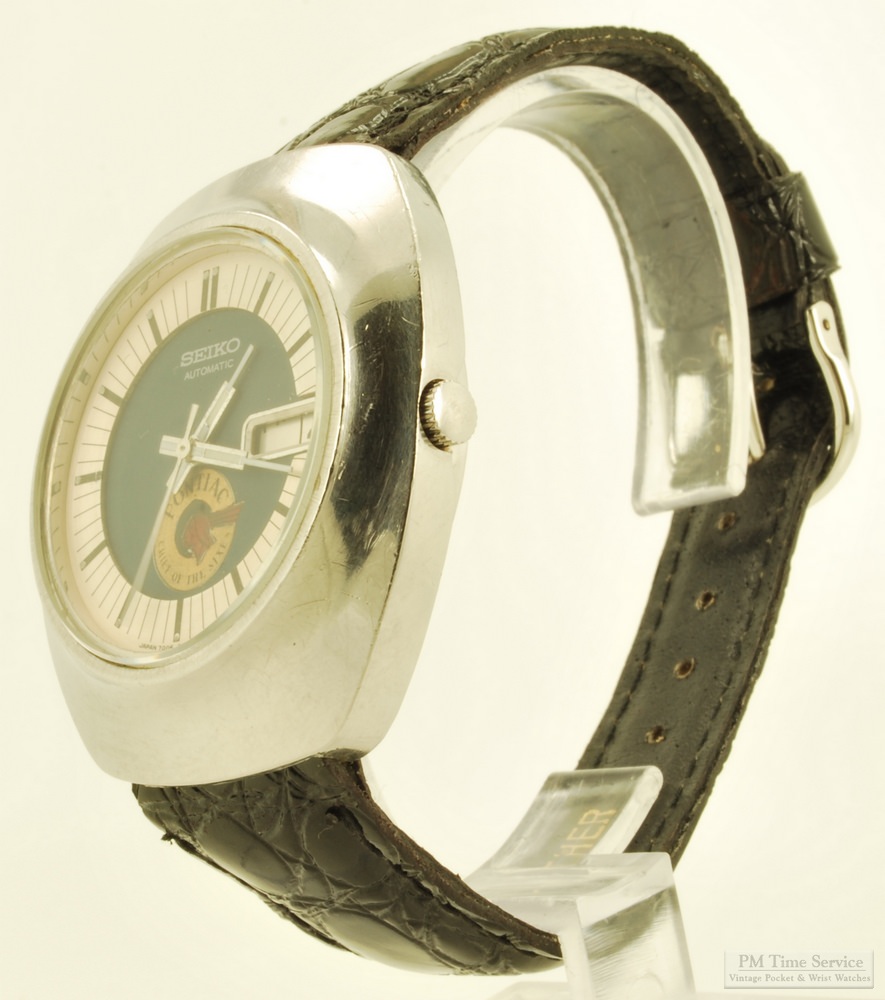 PMW0502: Seiko 17J automatic (self-winding) with day and date wrist watch,  SS case, Pontiac logo