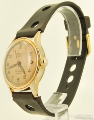 Sultana 17J wrist watch, heavy YGP & SS round water-resistant case with sleek extended lugs